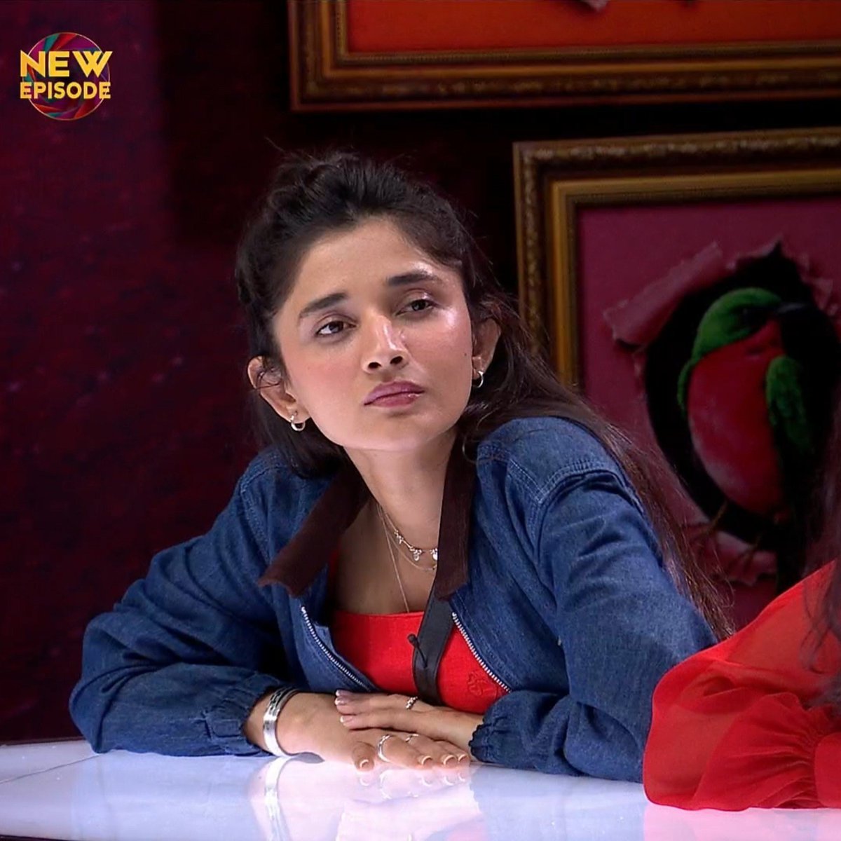 worldakshan's tweet photo. When u realize that she is the most sensible person... The way she observed everything is really remarkable... ❤‍🔥

#kanikamann #bb20 #biggboss #kanikaistheboss https://t.co/rs6TrWPNop