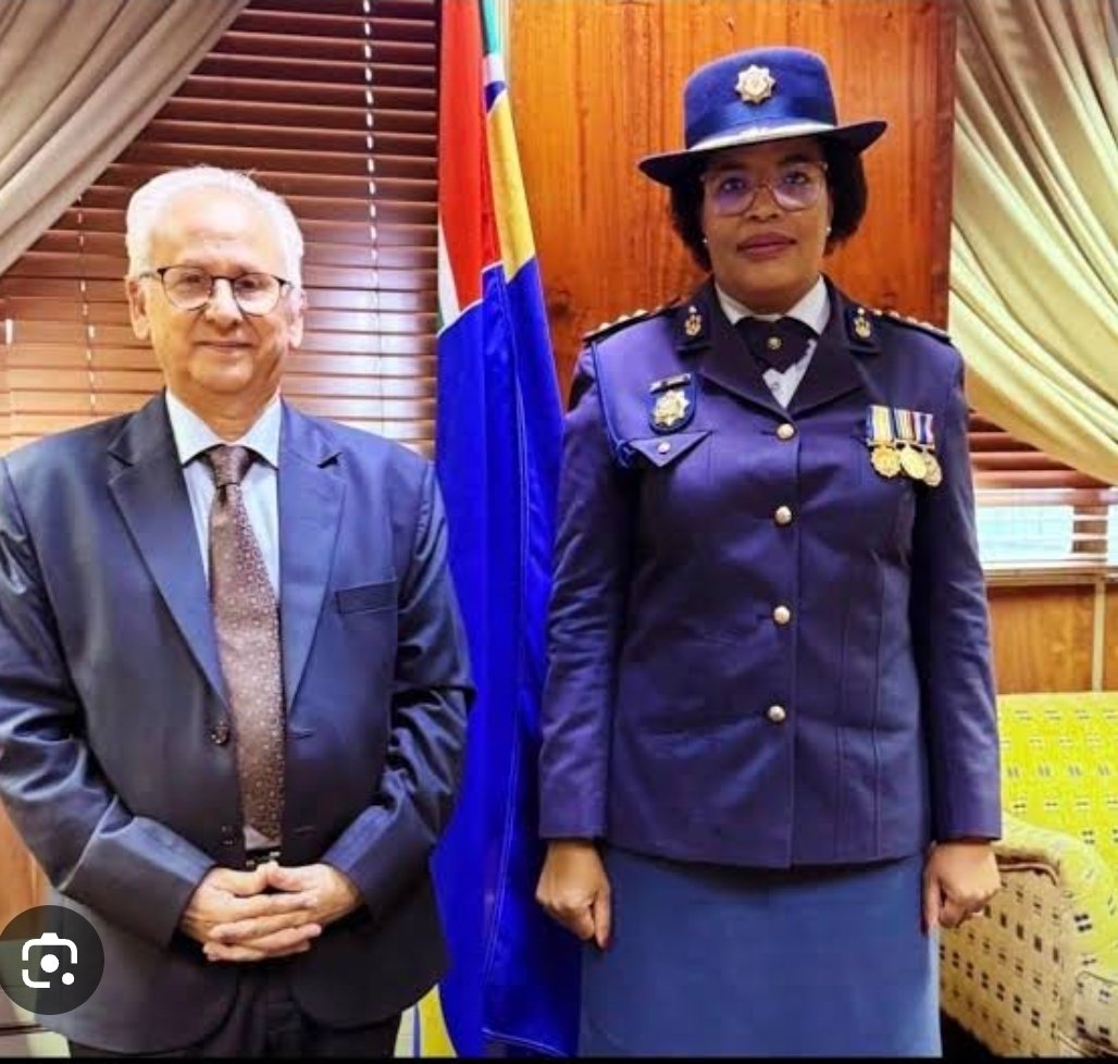 rsa_havoc's tweet photo. VERY VERY VERY ALLEGEDLY! THESE TWO ARE WORKING HARD TO ALLEGEDLY STOP REINSTATEMENT OF GENERAL MASEMOLA. What should be done? Dimpane is Acting Cachalia is acting, but if the allegations are true we need an urgent family meeting. These 2 know nothing about policing👹👹👹👹 https://t.co/mR3tO8R8wr