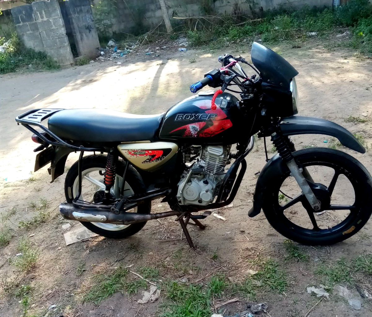 Eng_Matarra's tweet photo. #Tshs 1,050,000/=

BOXER DOMO LA MAMBA 🔥🔥

REG" #DBR 

▪️Cc. 125
▪️Gear -5
▪️Starter inapiga
▪️Engine haijaguswa
▪️Haijafanya bodaboda
▪️Imetunzwa vizuri sana
▪️Inakuja Full Documents ✅️

IPO DAR (Mikoani Tunatuma kwa uaminifu)

CALL/WHATSAPP-0719542184/0793022184 https://t.co/kB1PNvjj4U