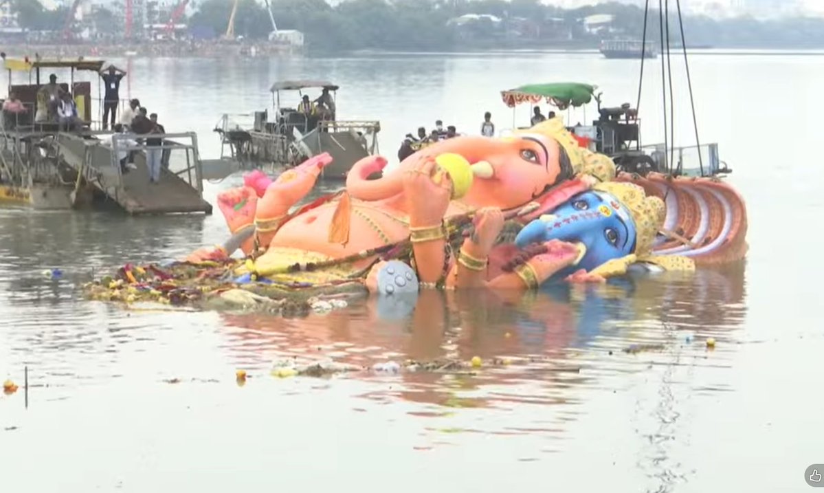 HYDTP's tweet photo. #HYDTPinfo
🚩 Khairatabad Bada Ganesh Procession Update 🚩
🙏 The immersion of Khairatabad Bada Ganesh has been peacefully concluded at Hussain Sagar.

We sincerely thank all devotees, commuters, organisers, and citizens for their cooperation and support throughout the Ganesh celebrations and immersion procession.

Your cooperation helped ensure the smooth and peaceful conduct of the festivities. 🙏
 #HyderabadTraffic 🚦  #KhairtabadBadaGanesh #GaneshImmersion2026