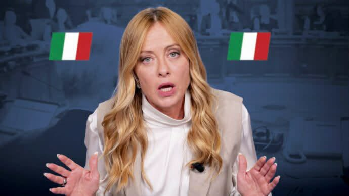 anna_querc71281's tweet photo. prima  e dopo il restauro parrucca compresa, mi chiedo è una donna primo ministro o una influencer pesciaia della peggior specie https://t.co/QUKMZPb45g