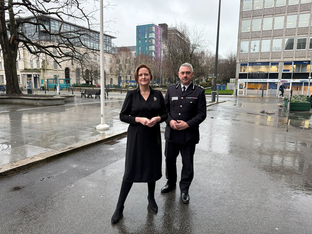 DC_PCC's tweet photo. PCC Alison Hernandez has reaffirmed her confidence in Chief Constable James Vaughan following HMICFRS's decision to move Devon &amp; Cornwall Police into Level Three of the Policing Performance System.

#DevonAndCornwall #PCC #Policing #CommunitySafety 

🔗 https://t.co/xS4dYk05gx https://t.co/YqykmEwAlk