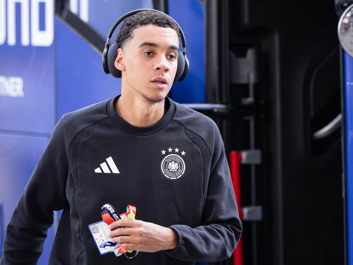 iMiaSanMia's tweet photo. 🇩🇪 Jamal Musiala (thigh strain) and Kai Havertz (muscle sprain) have withdrawn from Germany's squad 

Florian Wirtz and Jonathan Burkardt will join the team earlier than planned and will be available for the game against Greece on Sunday https://t.co/GI99rbWdxq