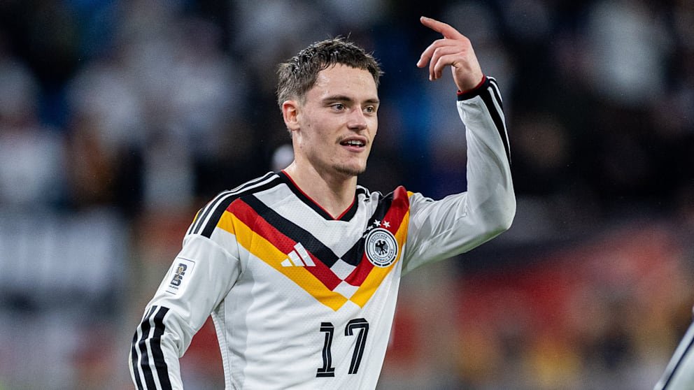 iMiaSanMia's tweet photo. 🇩🇪 Jamal Musiala (thigh strain) and Kai Havertz (muscle sprain) have withdrawn from Germany's squad 

Florian Wirtz and Jonathan Burkardt will join the team earlier than planned and will be available for the game against Greece on Sunday https://t.co/GI99rbWdxq