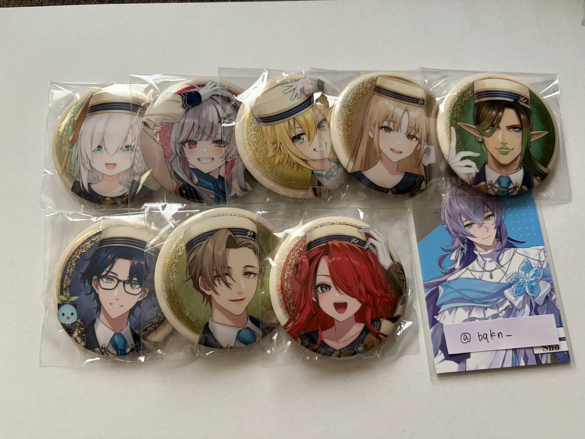 bqkn_'s tweet photo. 【交換】にじさんじ 缶バッジ ビスケット

【譲】画像1〜3

【求】画像4.5(リプ欄)＞PayPay(定価)+送料

弾違い可
画像1枚目は交換のみ
画像2枚目以降比率違い可
まとめての方優先する場合がございます。
検索からでもお気軽にお声掛けください🍀 https://t.co/GLp4jQBjz2
