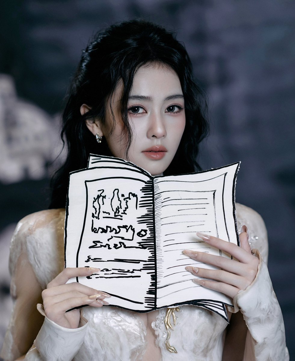 ForCdrama's tweet photo. #BaiLu for Bazaar Gala 2026. https://t.co/PSgW0tKp6y