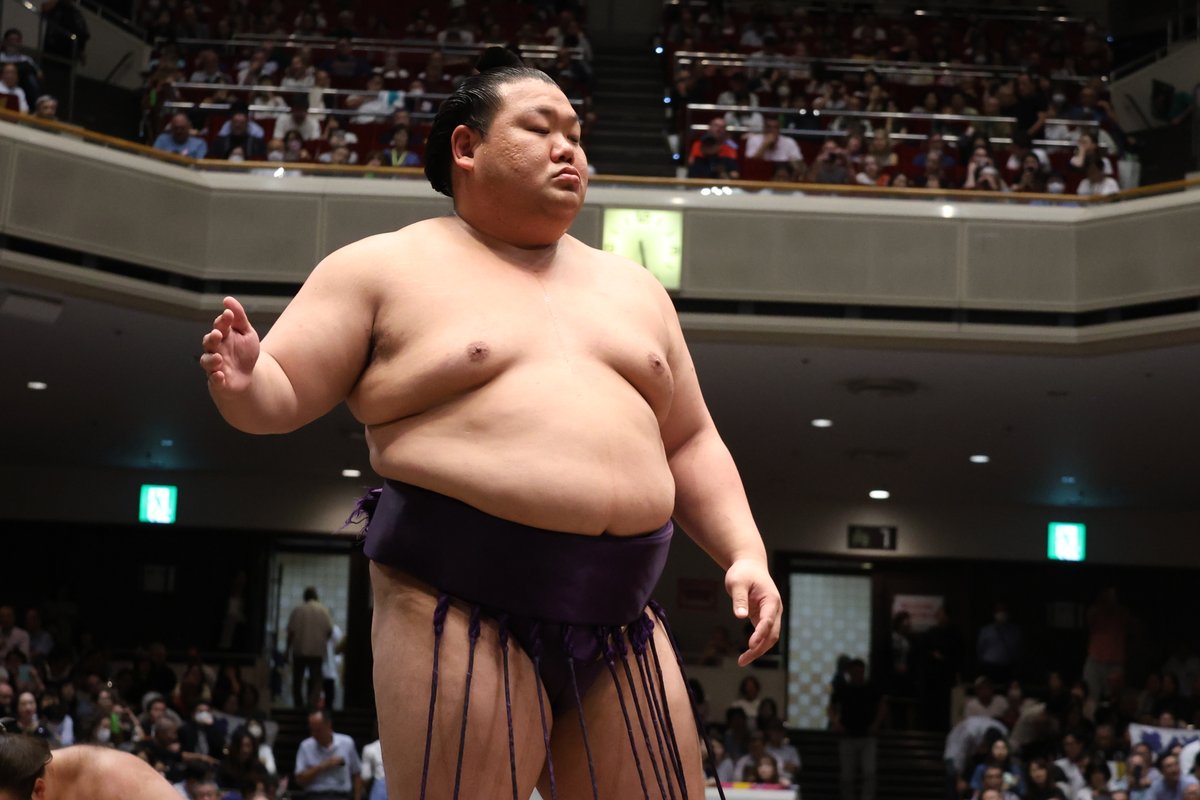 sumokyokai's tweet photo. ＜十三日目の様子＞
幕内取組
藤凌駕（7勝6敗）　押し出し　大栄翔（4勝9敗）
美ノ海（9勝4敗）　押し出し　藤ノ川（9勝4敗）
#sumo #相撲 #九月場所 https://t.co/BwFURn7ZJH