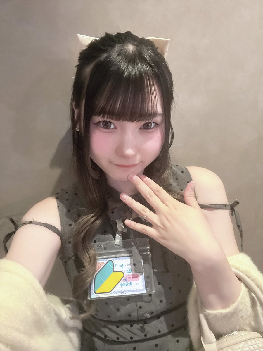 icehugmo's tweet photo. おきゅいん♡̴⟡.˚
23時半までいてます❣️

私服イベント独占して欲しいな〜> <՞ ՞

 #秋葉原コンカフェ  #コンカフェ営業  #自撮り界隈 https://t.co/l6DqR9WC0C