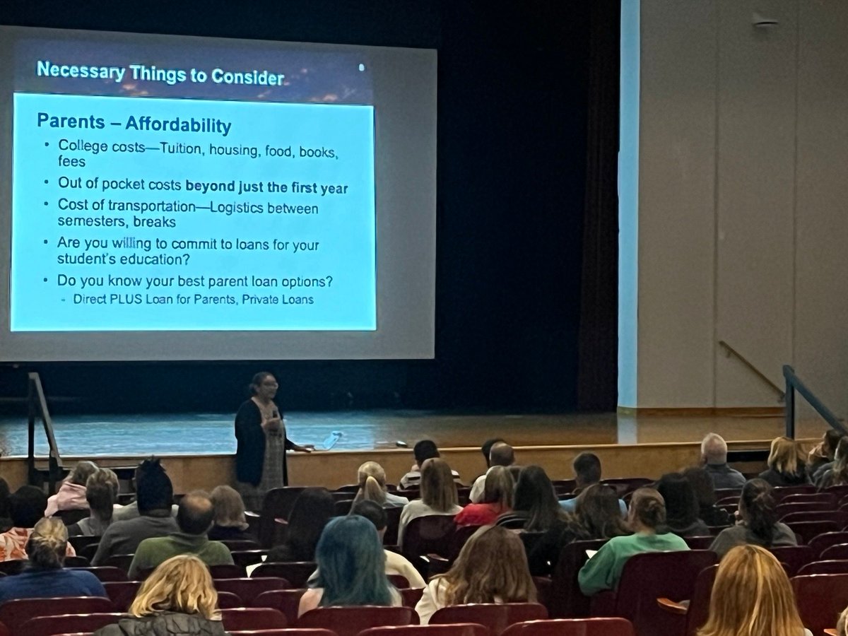 EHS_Hornets's tweet photo. A huge thank you to our counseling department for hosting the EHS financial aid night this week and for sharing this important information with the community ￼ https://t.co/sIJRqRYIKv