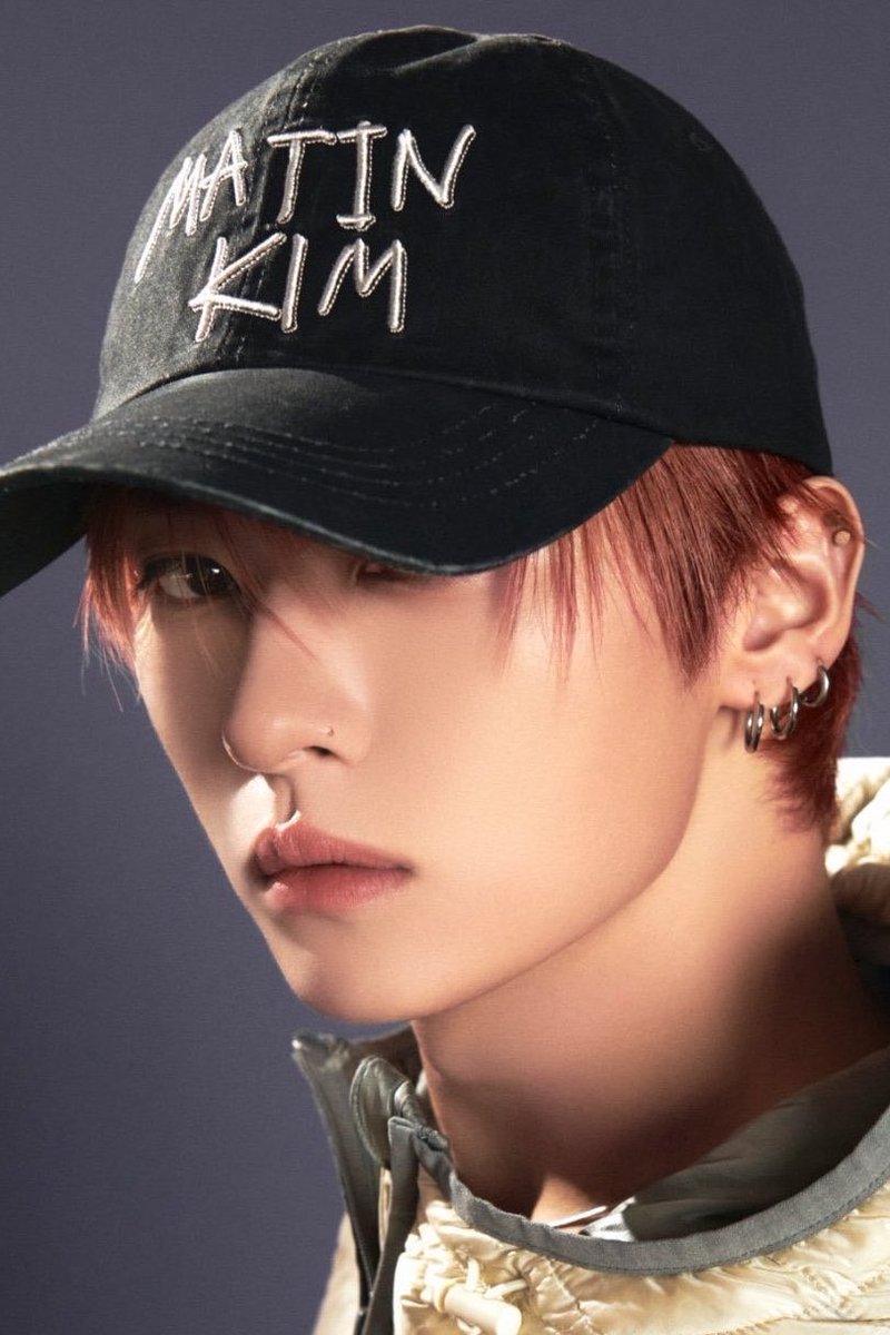 csnjwy's tweet photo. they didn’t edit his nose mole out thats the biggest win https://t.co/ZcLRo6jchL