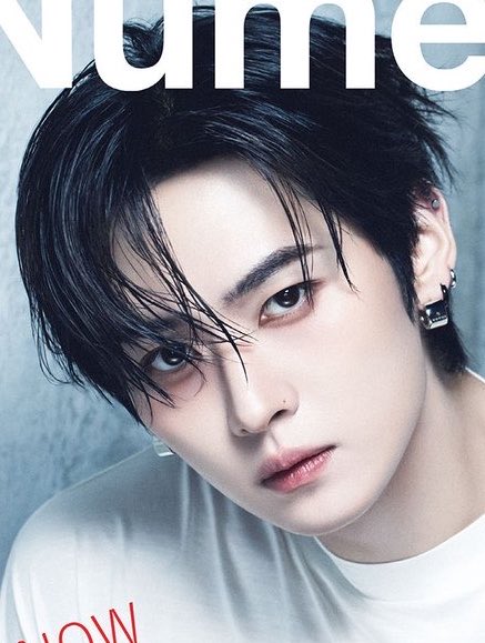csnjwy's tweet photo. they didn’t edit his nose mole out thats the biggest win https://t.co/ZcLRo6jchL