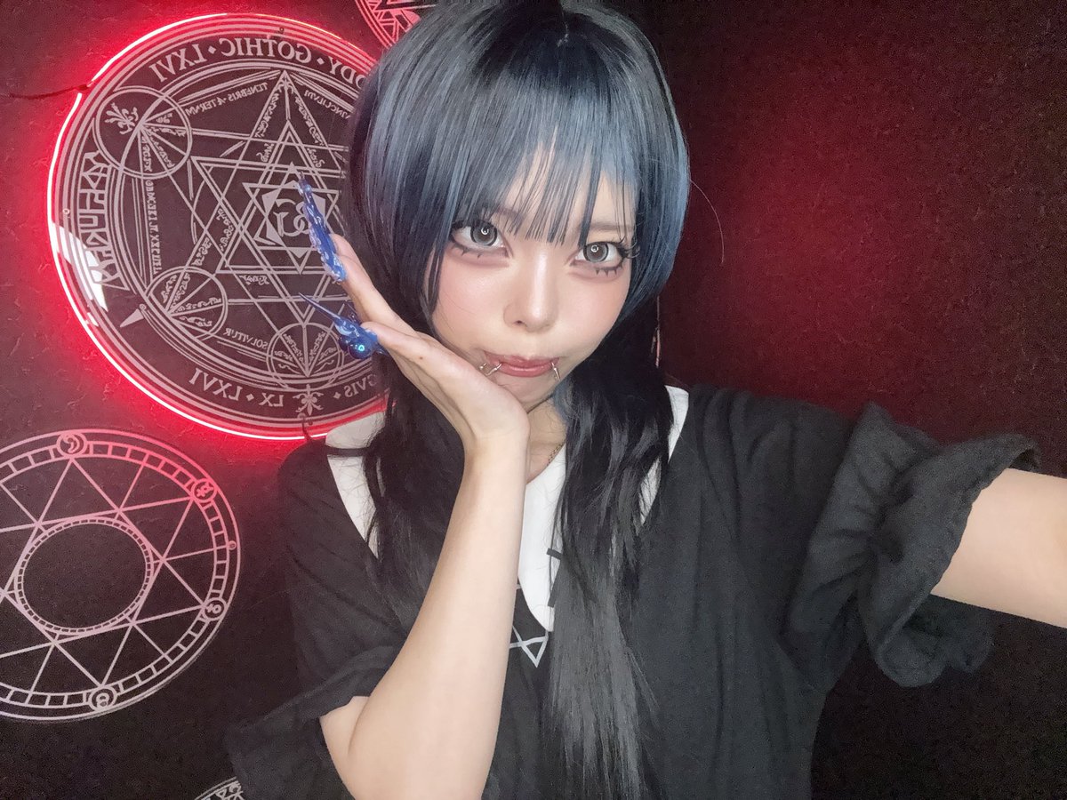 kuronai_ame's tweet photo. 召喚されてます‼️います‼️
おひさしぶりでごめんなさ‼️い！
今日はぱるての〜んの日です　お得オトク

 #推しに出会えるぱるてのんグループ
⬆️これ付けてツイートしてくれたら、なんとワンセット無料　WOW‼️ https://t.co/J4NspmN4Gv