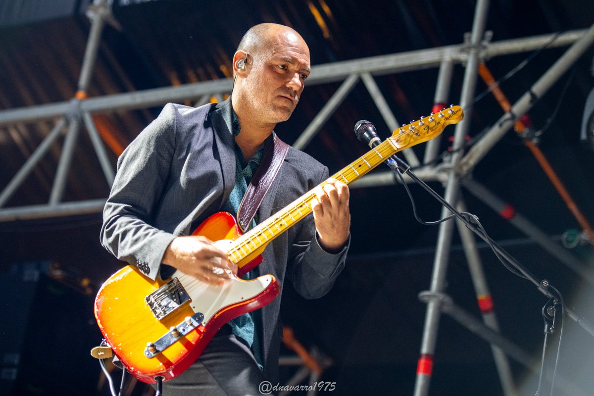 quique_gonzalez's tweet photo. El concierto del pasado viernes en el @dalecandela de Getxo por David Navarro. ¡Gracias! https://t.co/omwfuFZ9rq