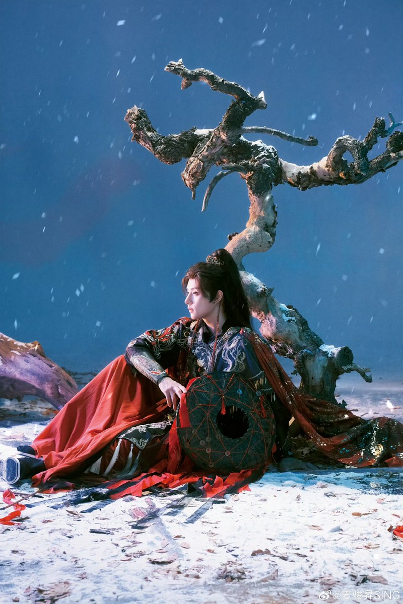 Wanda_artholic's tweet photo. A new chapter begins, as young hearts reach for the horizon. With passion, we set out for mountains and seas; with our original aspirations, we embrace the future. At this fresh starting point, let us journey together toward an even brighter tomorrow. #麦骏昇[超话]#

#찡 #소디엑 https://t.co/WqEcwSoAxw