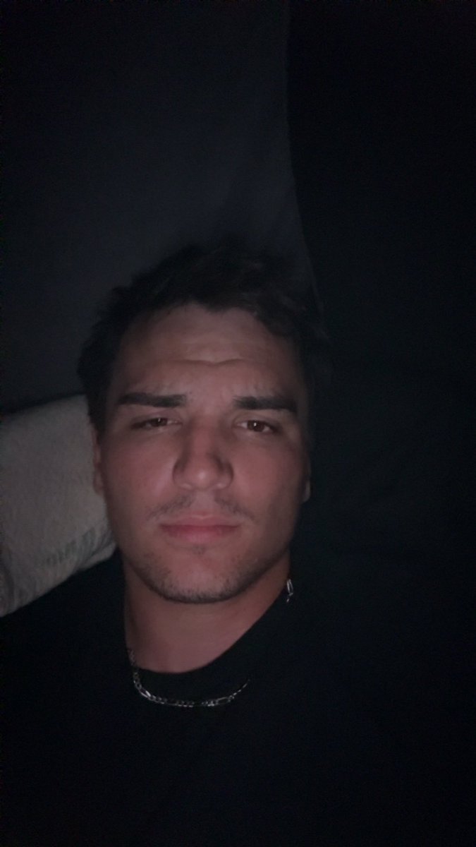 Gymguy344's tweet photo. Pay me or your moms a hoe 🔫🧜🏽 https://t.co/OjDOKbLhiB