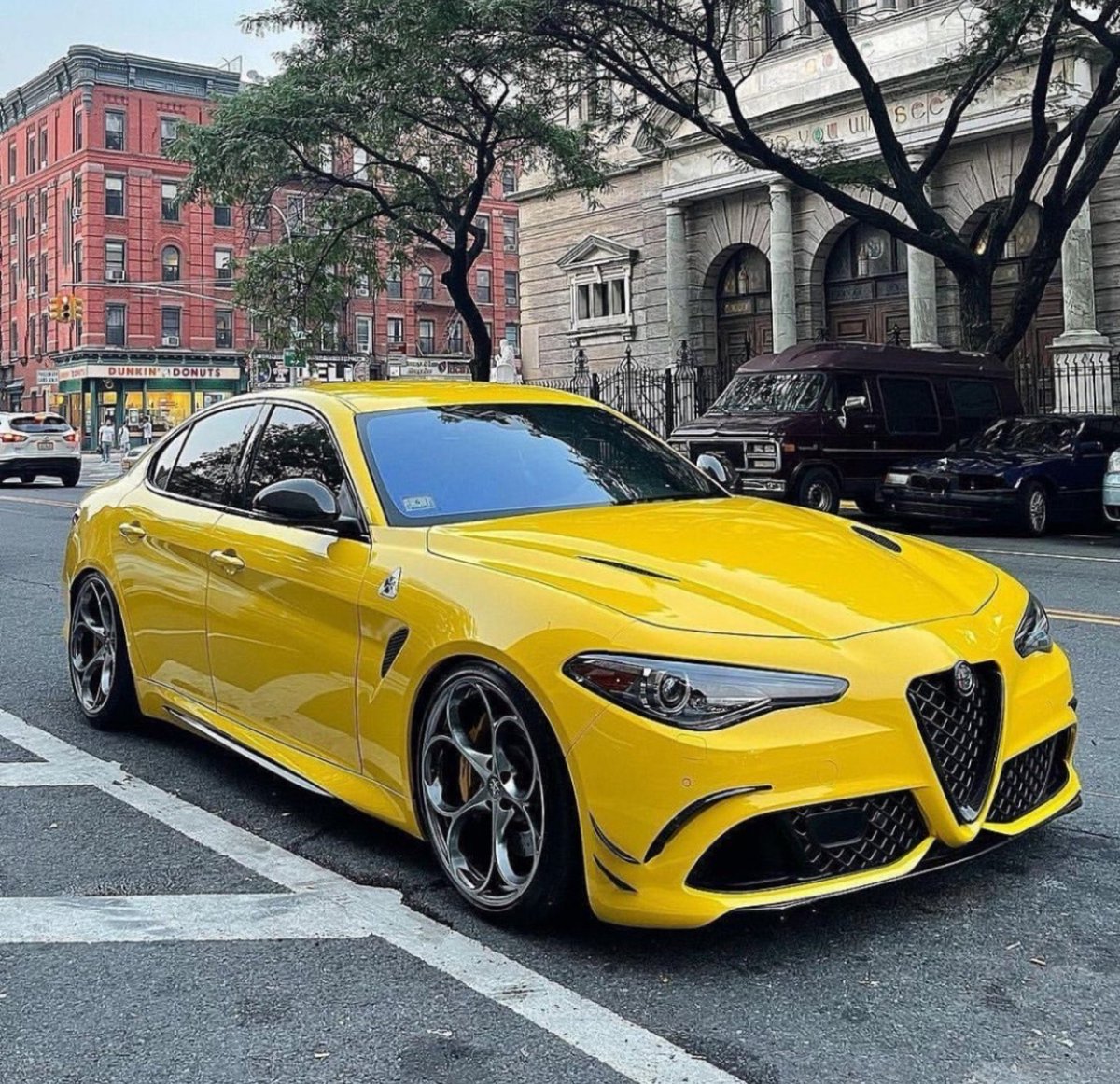 WorldWideCarsTM's tweet photo. Alfa Romeo Giulia ⚠️ https://t.co/DTwHKqF0b3