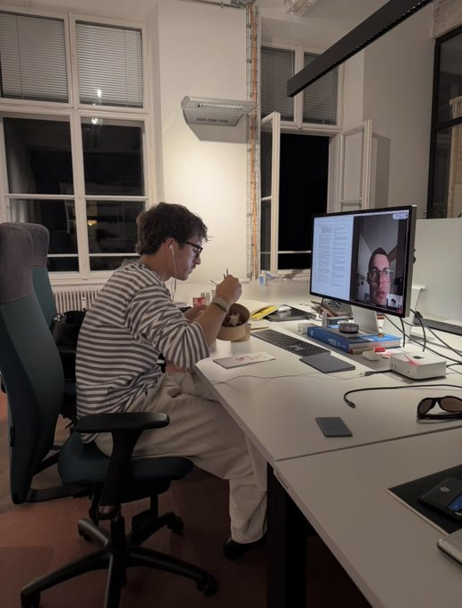 GentlemenxStyle's tweet photo. Progress comes from focused work, not just staying busy. https://t.co/B1NOQXPIbu