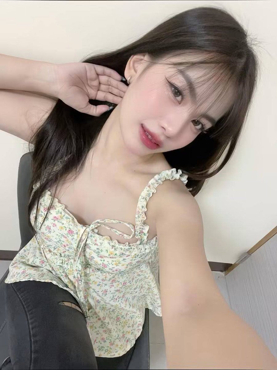 FredCevallo4's tweet photo. ผิวใสฉ่ำวาว สวยดูเลอค่า🌷 ไอเทมลับที่บิวตี้บล็อกเกอร์เกาหลีโหวตให้เป็นอันดับ 1!"ของ ครีมกันแดดเนื้อซูเฟล่ บางเบา คุมมันนาน💫
เจอจ่ายหน้างาน 🚗เดินทางได้ตลอด🚗

🆔  mawa66 

 💕💮🌺🌸
#รับงานแกลง สามย่าน
#รับงานหาดแหลมแม่พิมพ์  แก่งหางแมว
#รับงานวังจันทร์  ป่ายุบใน  เขาชะเมา https://t.co/AJFFC9WJlZ