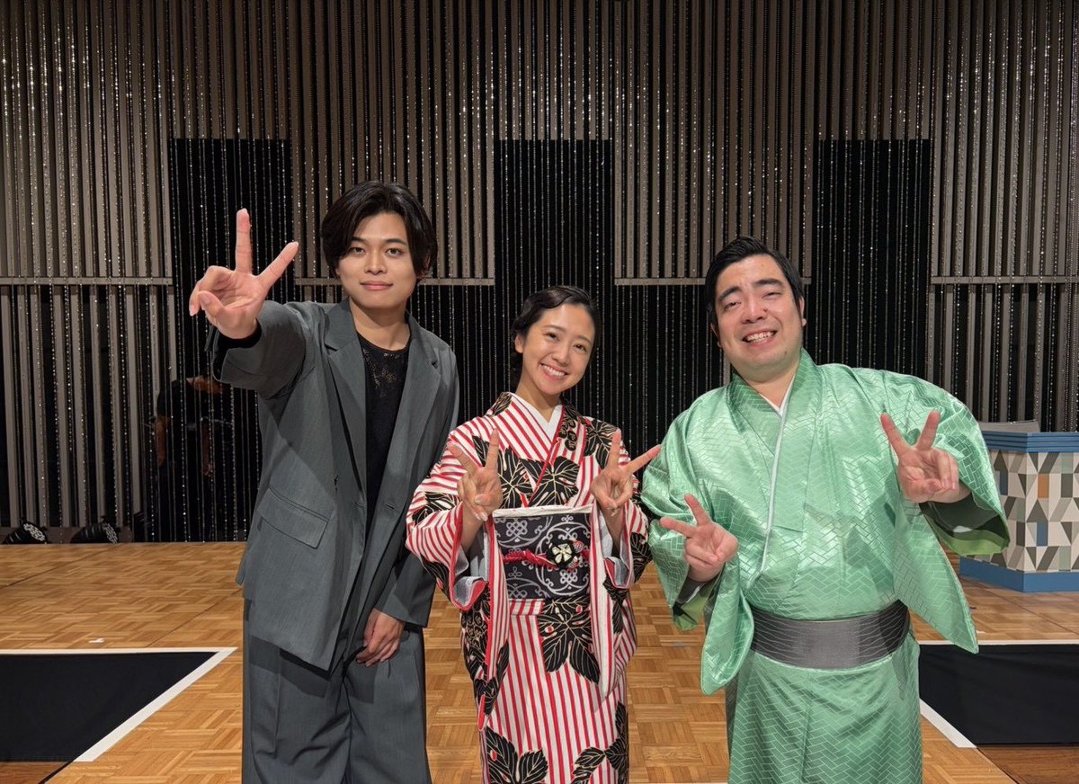 futami_so1's tweet photo. 今日は有楽町で逢いまshow、
公開収録でございました！素敵な先輩方☺️
#徳永ゆうき さん #羽山みずき さん https://t.co/DRoOAGb7Iv