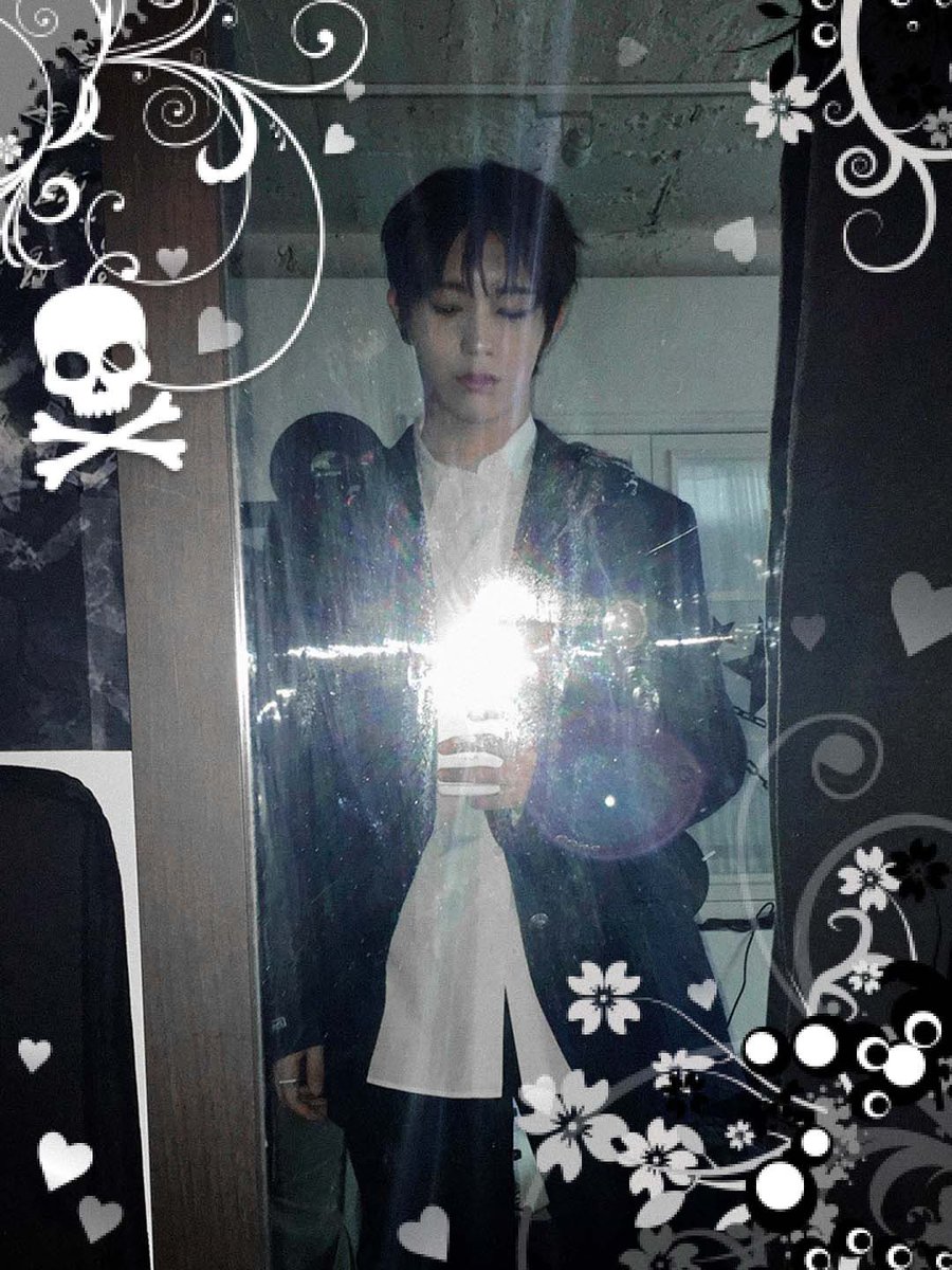 ohmysi0n's tweet photo. i know a lot of ppl love wish’s cute concepts but HELLO??? does nobody wanna see them serve THIS kind of swag??? THIS COOL??? THIS BADDIE??? 😭 https://t.co/0g5mF2jCVm