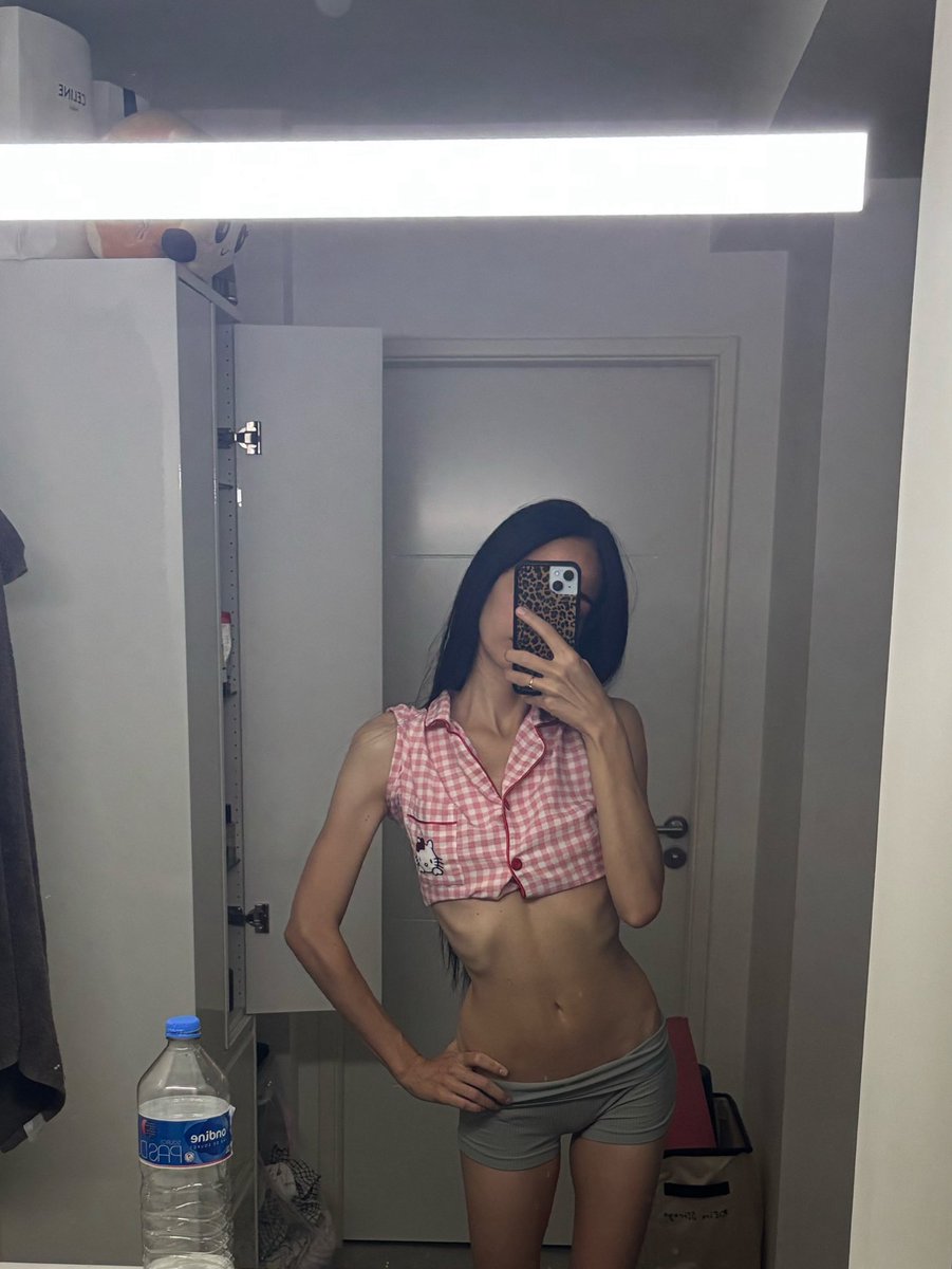 mengjialisa's tweet photo. An other morning bc https://t.co/8kNC5qAWfI