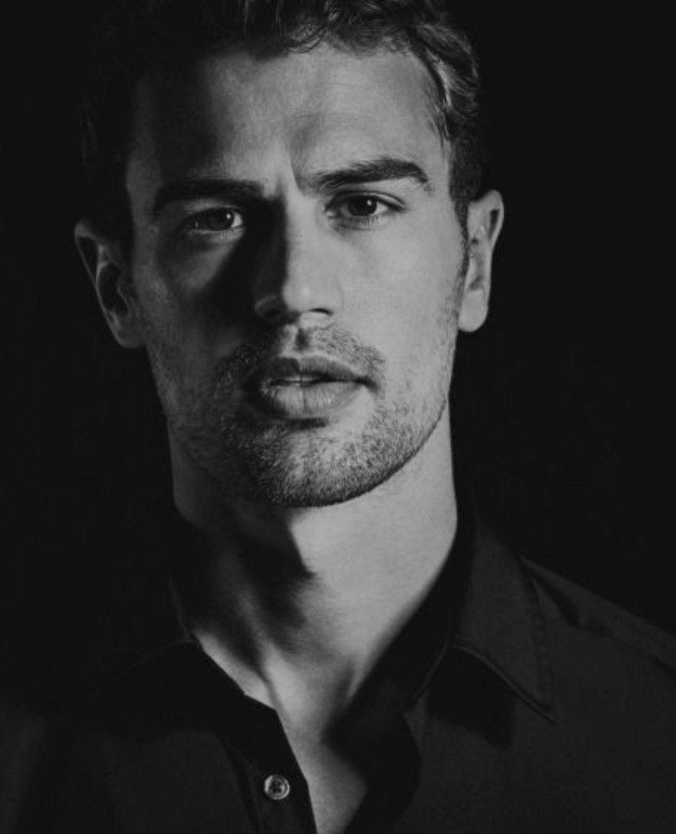0ffSyllabus's tweet photo. Starter for @GuardedHeir

𝐀 𝐜𝐡𝐚𝐩𝐭𝐞𝐫 𝐲𝐞𝐭 𝐮𝐧𝐰𝐫𝐢𝐭𝐭𝐞𝐧

The lecture hall had slowly filled over the last fifteen minutes, conversations fading into a low murmur as people settled into their seats. It was one of those old London university rooms with tall windows, - https://t.co/VK7cbpvdA2