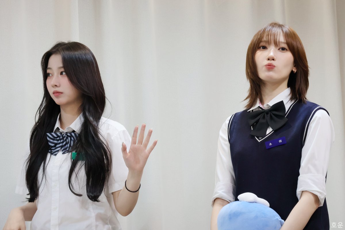 haoyunhong0429's tweet photo. 260920 #USPEER Everline fansign #Daon #Soee

❤️

#유스피어 #다온 #소이 https://t.co/HSMoWxVbHs
