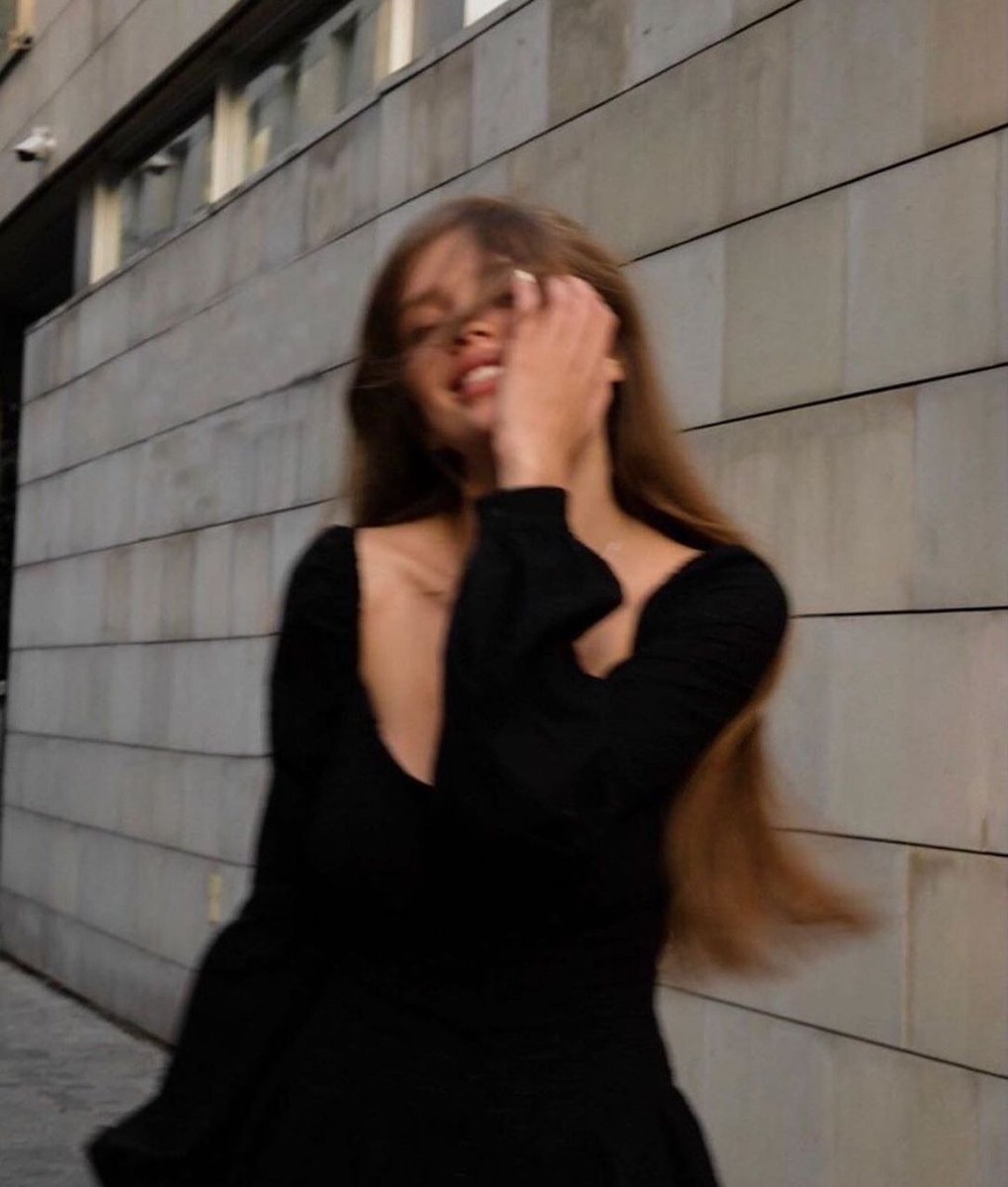 EleanorThosol's tweet photo. fborever now better and none, she insphere.Feneath ruby will I; as they’ll
or ever wove in silence. Tis true poets https://t.co/xwD8zxIFIM