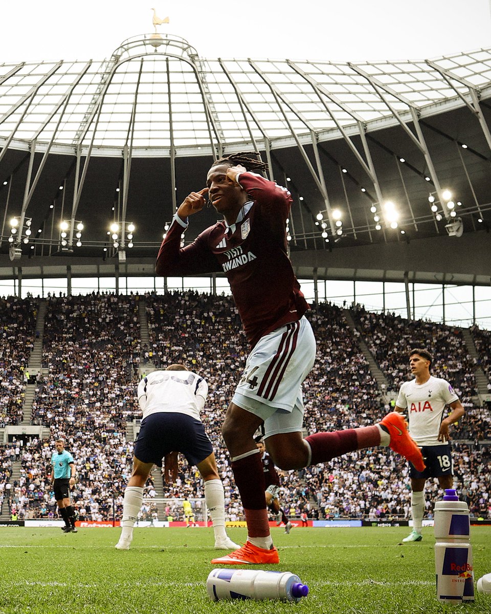 AstonVilla tweet picture