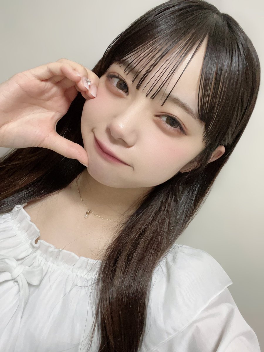 sakuku_csms's tweet photo. アイドルしてない時の表情えぐいって。
 #増田彩乃 https://t.co/cvGEtEd2r1