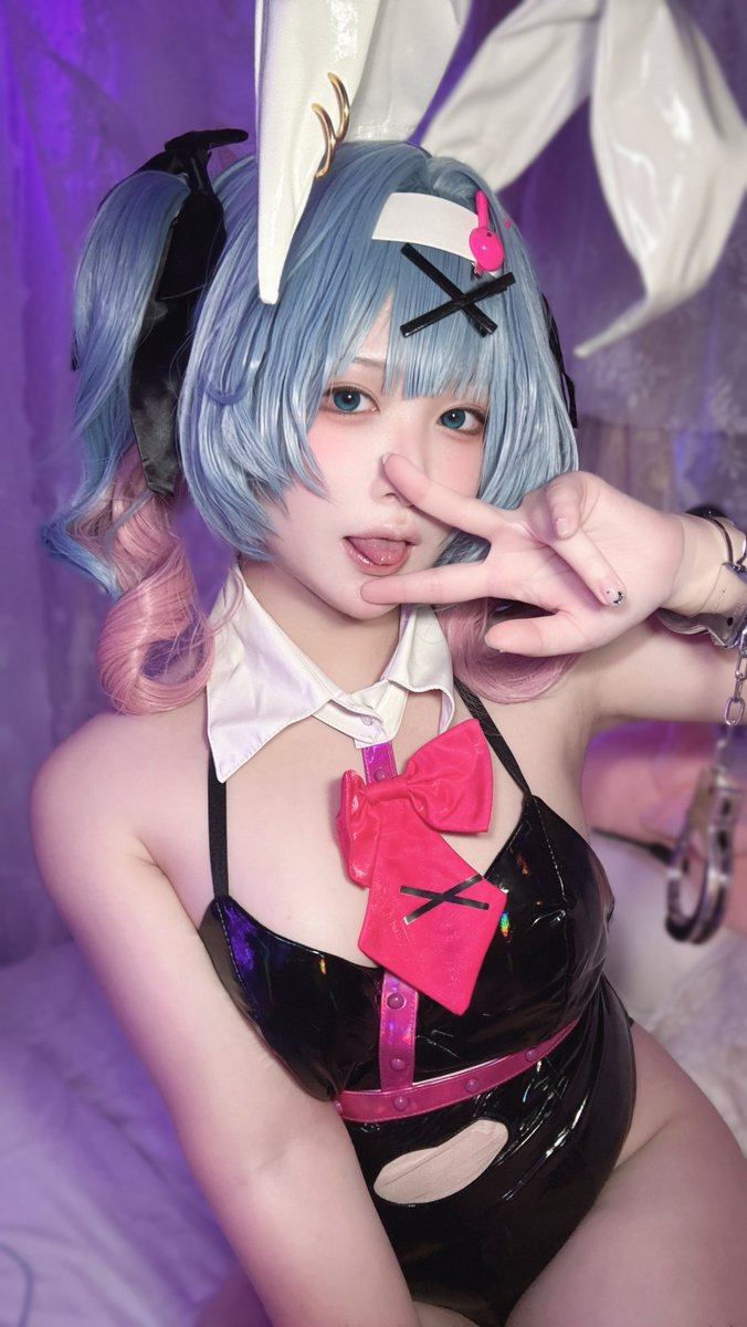 YY__kanade's tweet photo. ぴゅあぴゅあやってんのん？🐰💗 ラビホcos https://t.co/J2kQNHmEbJ