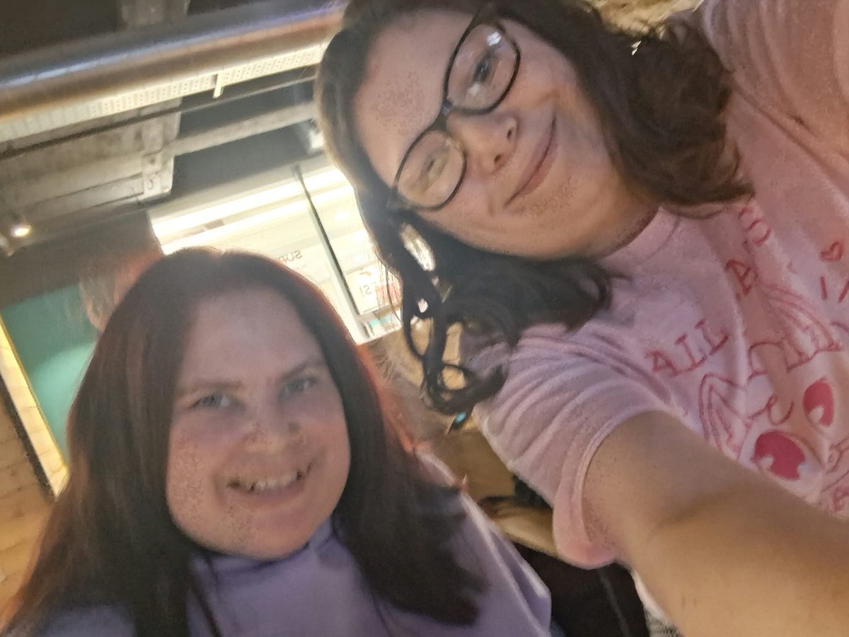 Raphas_Angel_'s tweet photo. I had the best time with my best friend @TheseusandNewt 💓 next time bestie Rapha @raphablueberry needs to join us 💓🩵 https://t.co/chjojsCKaG