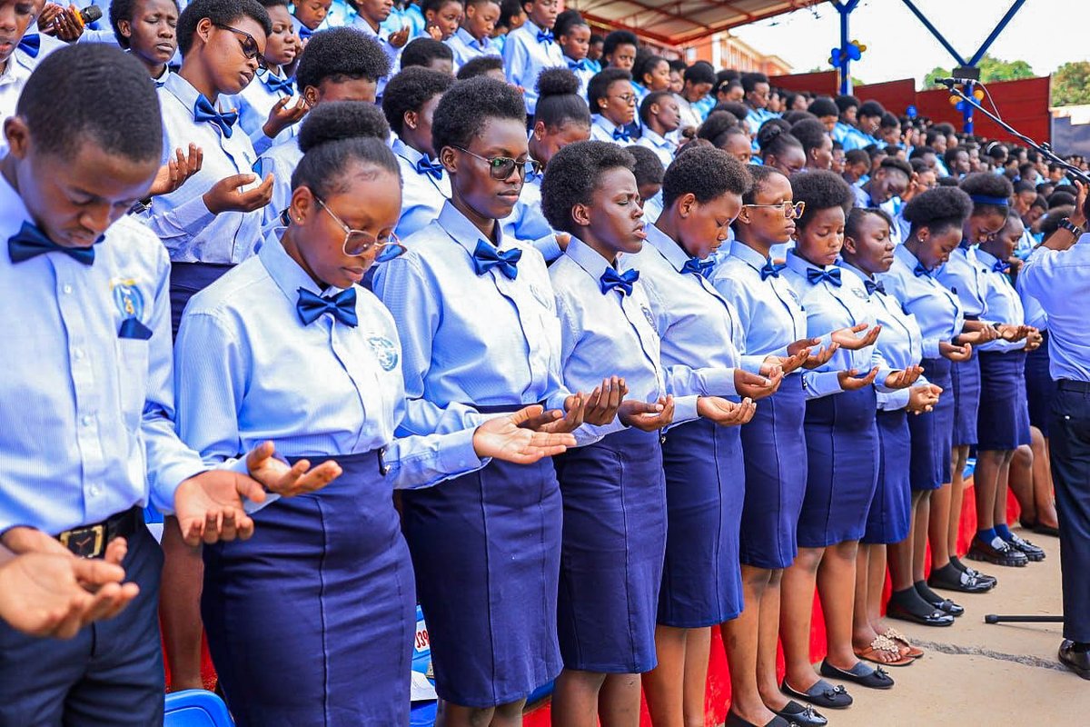StMarysKitende's tweet photo. We held a dedication Mass for our Silver Jubilee Candidates, putting them in prayer to the Lord, led by the wonderful Father Deogratious Kiibi from Kampala Archdiocese.

#SMASKSilverJubilee https://t.co/HyqJTMC47W