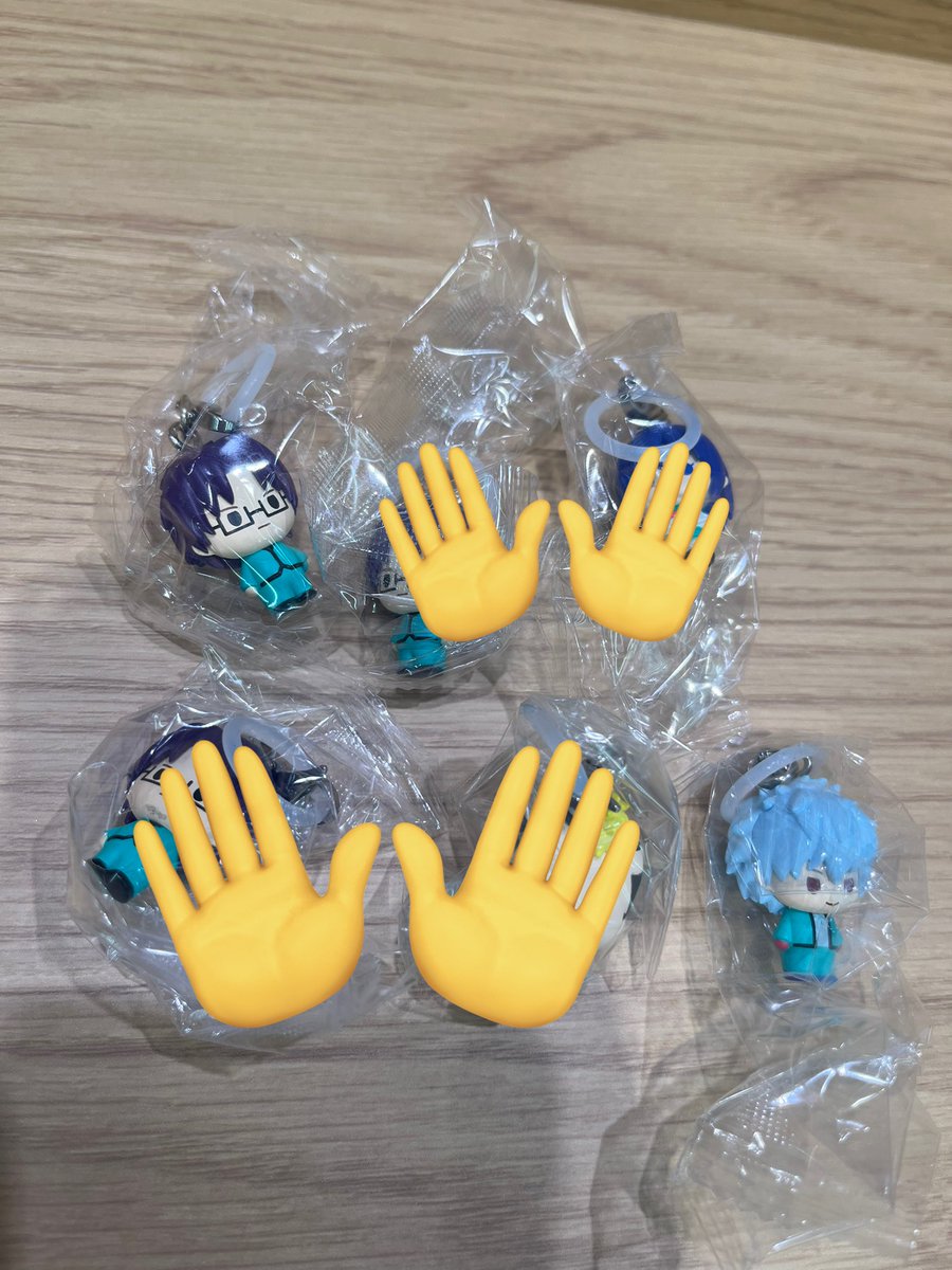 2W02lu's tweet photo. 斉木楠雄のΨ難 めじるしアクセサリー

譲:海藤、窪谷須
‍求:異種めじるしアクセサリー＞定価＋送料＋抱き合わせ同数

トイストーリーNEW 再販のものやズートピア2等求めています

お気軽にお声掛けください

郵送、本日池袋手渡し可能です https://t.co/tUZP5joL0p