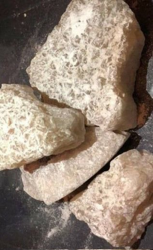 Rustoleumspray's tweet photo. Hippie flip 🍄💗

Shrooms x MDMA.

One takes you inward.
The other turns up the emotions.

Perfect combo…

Still wondering what the first hippie who tried this was thinking. https://t.co/toWPFJsAfL