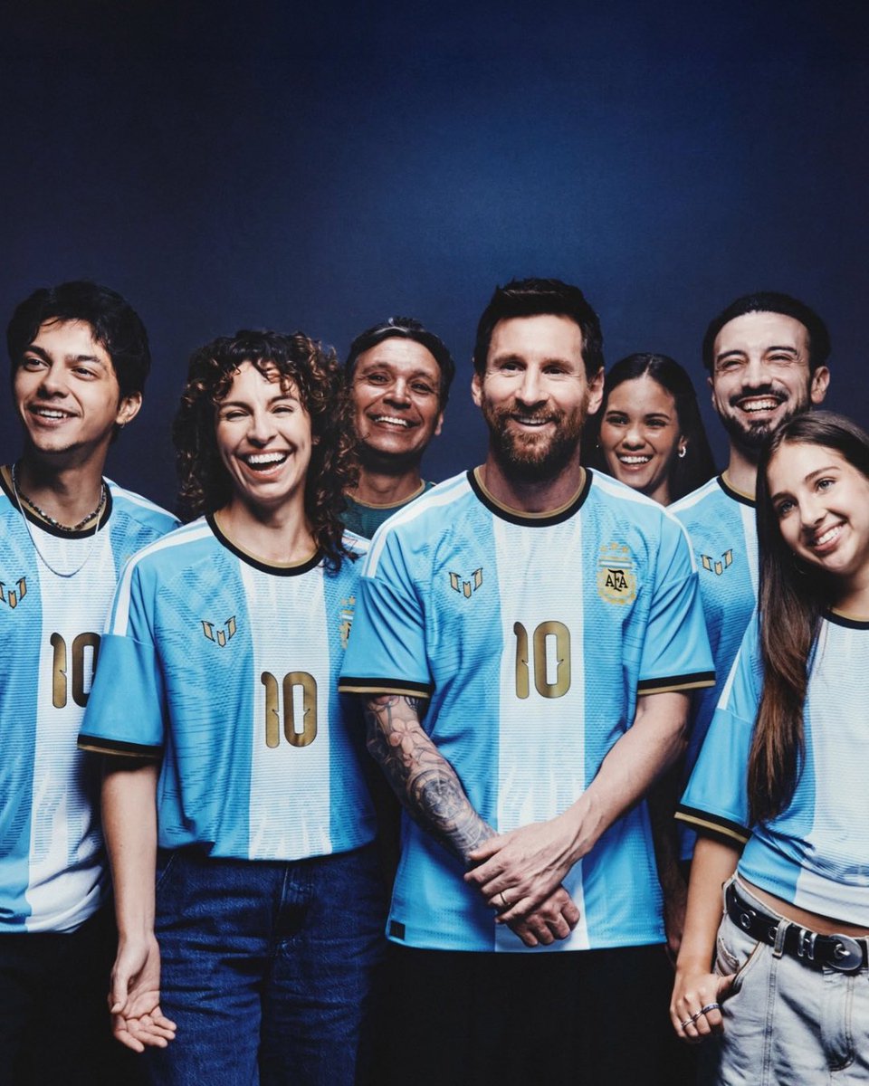 CrewsMat10's tweet photo. The last dance. 🥶🇦🇷 https://t.co/BLV4xXltSj