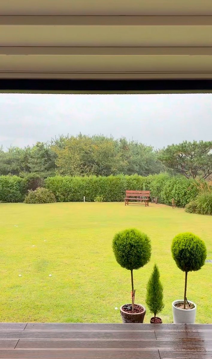 dohjjonku's tweet photo. Gambaran slow living dlm keadaan financial freedom 🍃 https://t.co/CdfNOk90kO