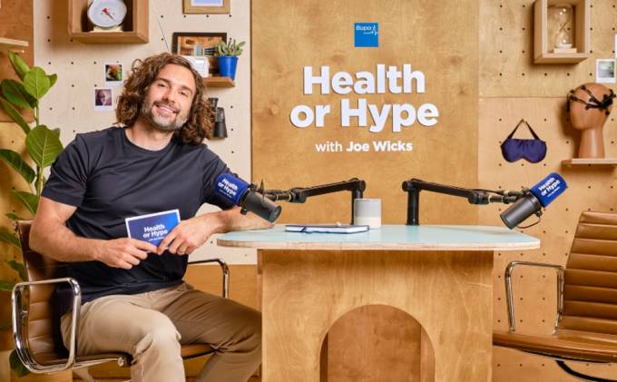 GrupoAseguranza's tweet photo. 📻 @Bupa y @thebodycoach analizan qué #tendencias de #salud funcionan y cuáles son solo una moda

#Seguros #Bienestar #Videopodcast #JoeWicks

https://t.co/ij4lFWirVv https://t.co/IdtILAOljV