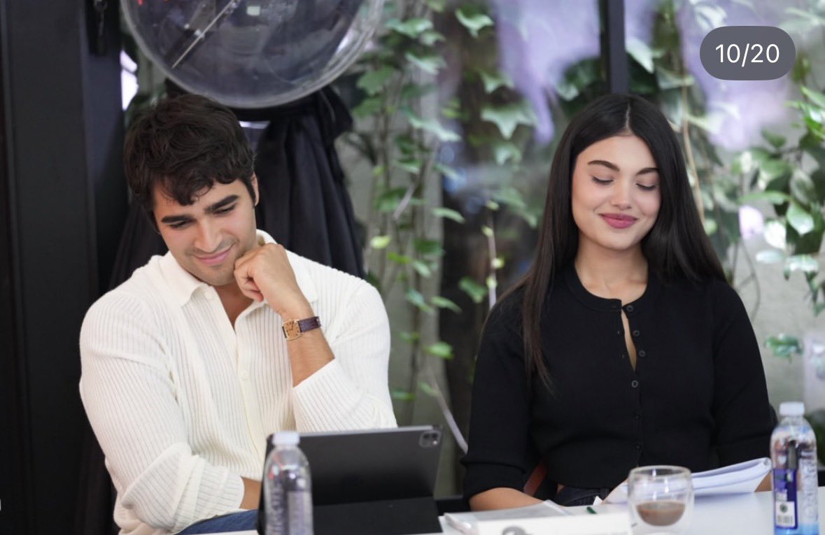 TvDunyasii's tweet photo. Mert Ramazan Demir &amp; Lizge Cömert 😍

#SusuzYaz https://t.co/jCtuVnqLks