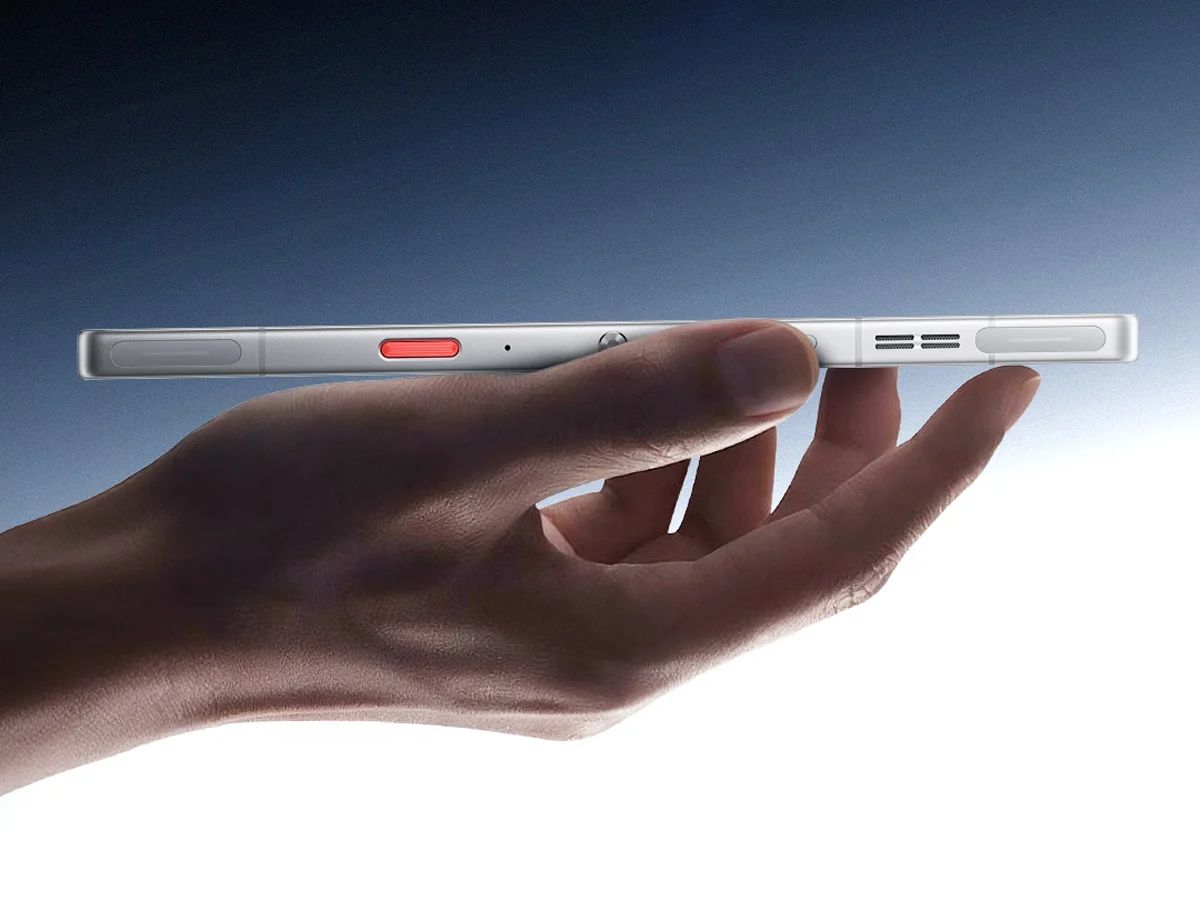 BlogNTMedia's tweet photo. 🎮🔥 Le monstre du gaming mobile arrive ! Puissance brute, refroidissement extrême et écran sans encoche : découvrez toutes les révélations sur le futur RedMagic 12 Pro+ ici 👇
https://t.co/1Xy0Kr6RgF
#RedMagic12Pro #GamingPhones #MobileGaming https://t.co/VRddUN9avk