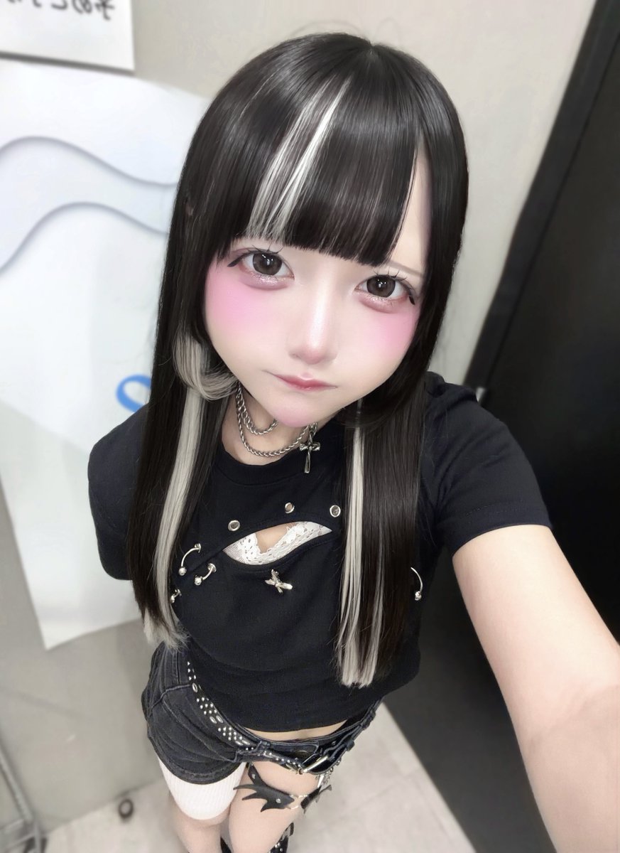 kyuuuns_yunon's tweet photo. 夜なので没をあげさせてください。 https://t.co/aBhuy2qjb7