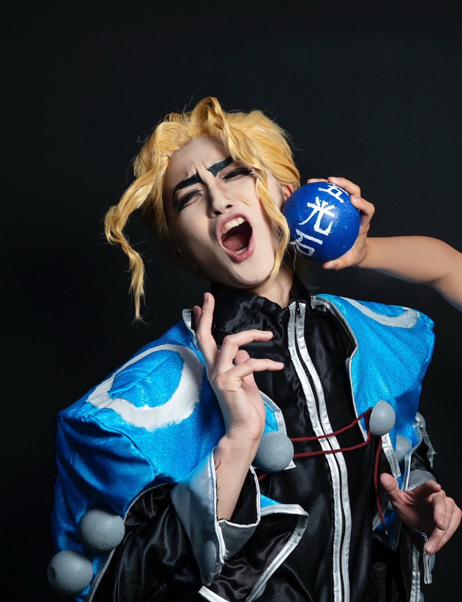 salinori0318's tweet photo. 【Cosplay】封神演義　趙公明

こ、これはぁっ……！！

あああああああっっ………✨✨✨

封神演義、30周年原画展開催決定
おめでとうございますううぁあああ……✨

蟬玉…きょーさん(@kyopasy )
📷：ふぇりぺさん(@DDD3kan)
スタジオ：@studio_quartz
#誰もが心に刻む封神演義大型0912 https://t.co/cPjn8ZXO4Q