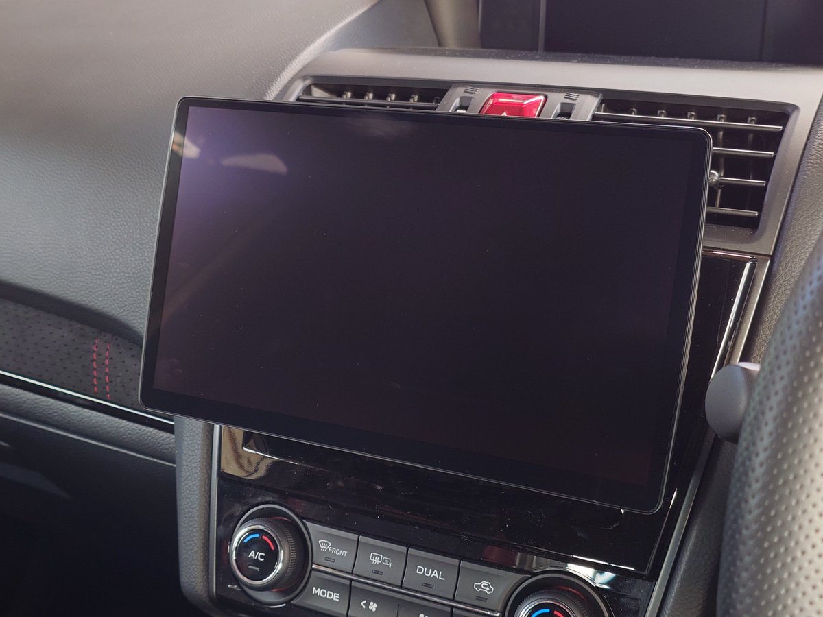 Fista__'s tweet photo. VABのナビをPanasonicのフラグシップモデルに買い替えて正解やった。
ドラレコ、リアビューカメラも無くなるみたいなので一緒に買い替えて良かった🙆
大事に使わなきゃやね！ https://t.co/Vm2v1zs2XW