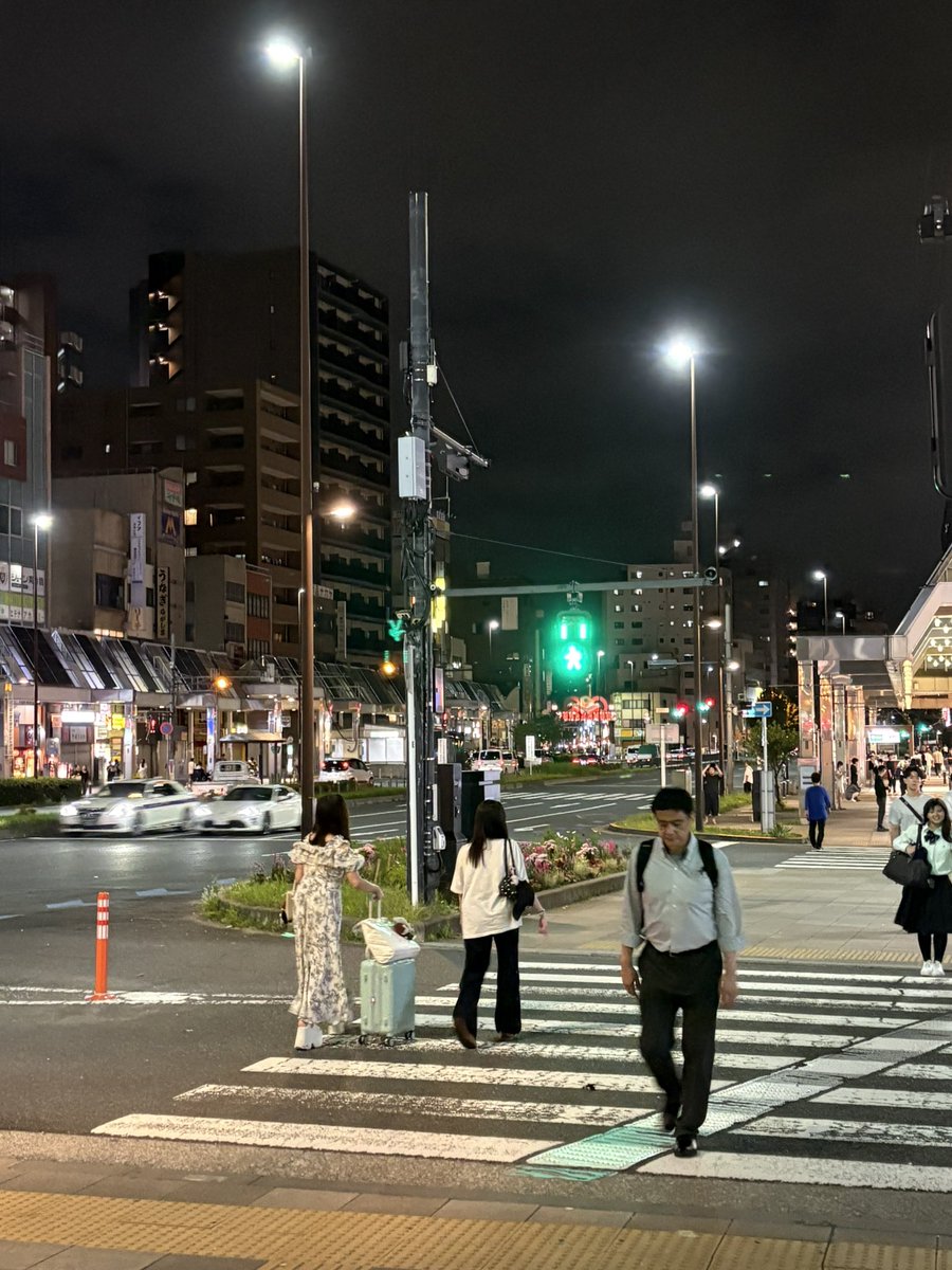 offside_024's tweet photo. 巣鴨
相変わらず、賑わってんだか
さびれてんだかわからなくて
案外広大なまち。 https://t.co/zEouo2FLgi