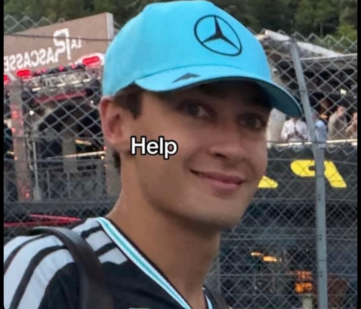 propertyOfNia's tweet photo. When I'm in the "I want to be the best at everything" competition but see George Russell pulling up https://t.co/5BBp6NlVyX
