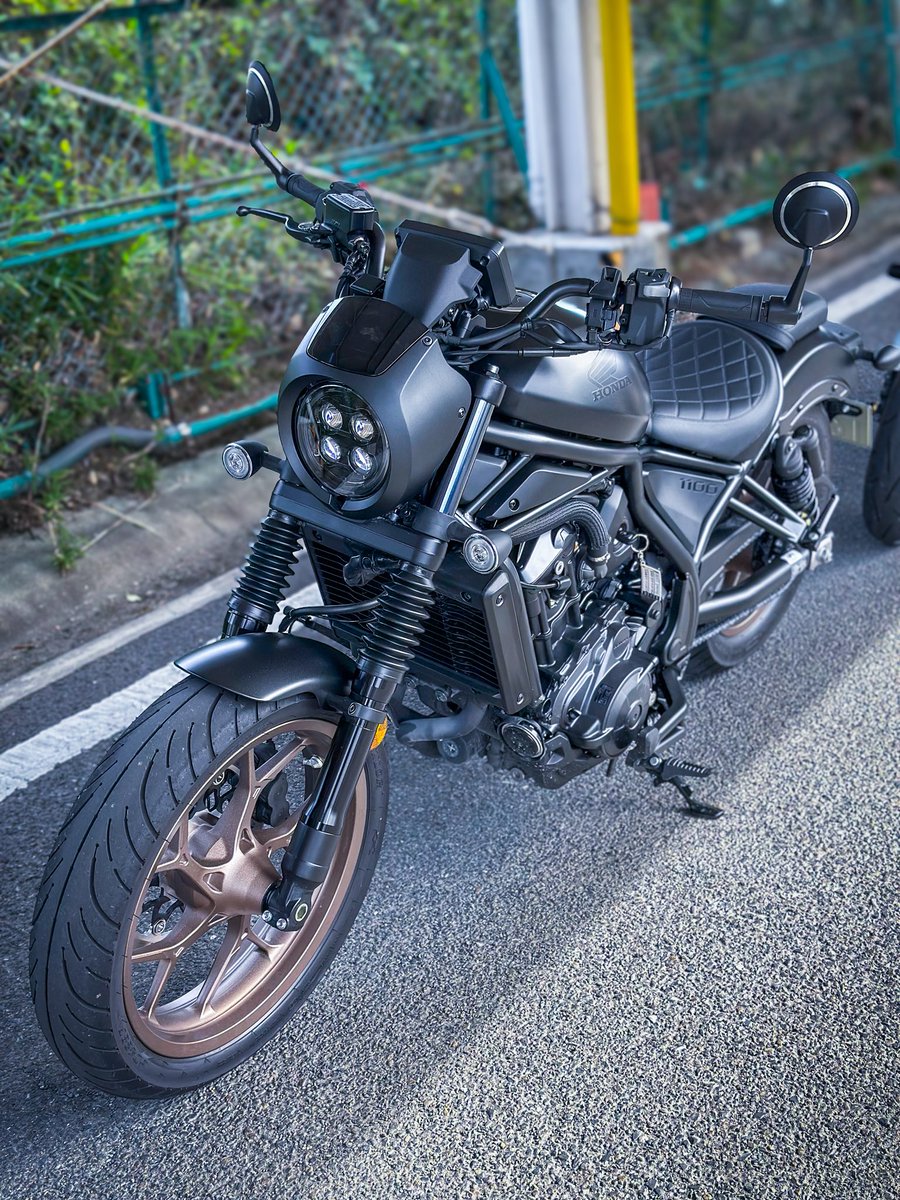 Ma8179Sa7715Ki's tweet photo. 今日の大試乗会で、 #CB400superfour のE-Clutchと #reble1100se のDCT2台を午後から試乗したんやけど、クラッチ使用せずに運転出来て、めっちゃ違和感があって怖かったです💦
#兵庫県尼崎市
#武庫川自動車学園
#ホンダドリーム
#大試乗会
#honda https://t.co/SRg1xDvahh