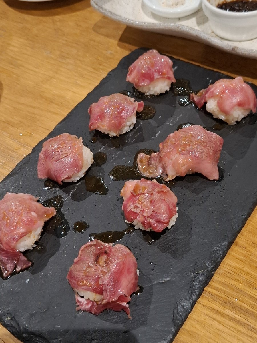 enemoG's tweet photo. (」・ω・)」にー(／・ω・)／くー🍖🍣 https://t.co/WVouLZ9OYL