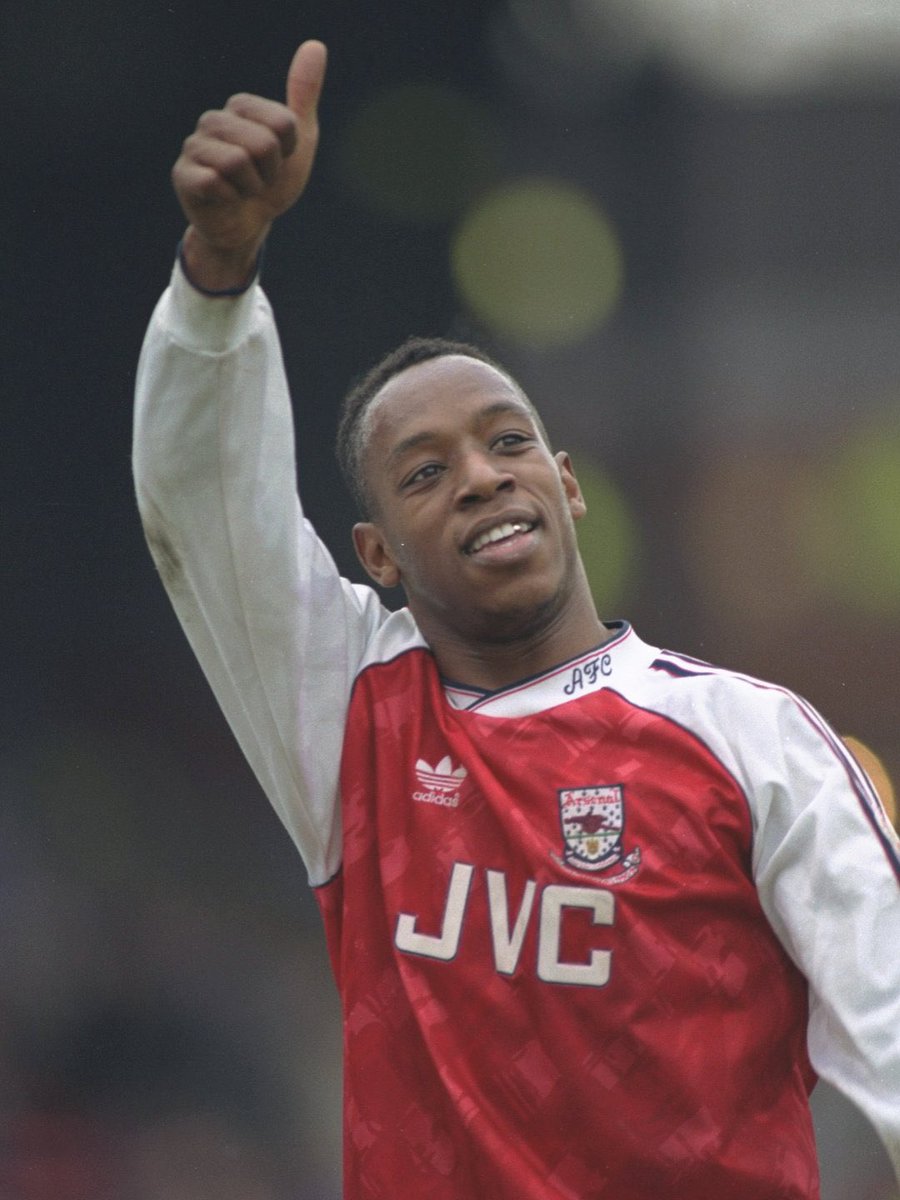Mercado_Ingles's tweet photo. 🔴💰 Un día como hoy en el año 1991, Arsenal ficha a un tal Ian Wright por £3.5M, procedente del Crystal Palace, lo demás es pura gloria. 🔝🏴󠁧󠁢󠁥󠁮󠁧󠁿

🏆 Premier League
🏆 Recopa de Europa 
🏆 Copa de la Liga
🏆🏆 FA Cup https://t.co/rldyOAEXxT