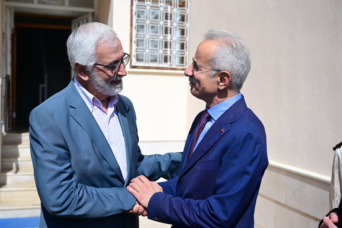 a_uraloglu's tweet photo. Önceki Dönem AK Parti Isparta İl Başkanımız Sayın Abdullah Gülcemal’i ziyaret ederek Isparta’mızın geleceğine dair fikirlerimizi ve ortak hedeflerimizi paylaştık. 🤝

Aynı dava etrafında kenetlenen gönül birlikteliğimizle Türkiye Yüzyılı hedeflerimize yürümeye devam ediyoruz. ✨

📍Isparta

#TürkiyeHızlanıyor 🇹🇷
