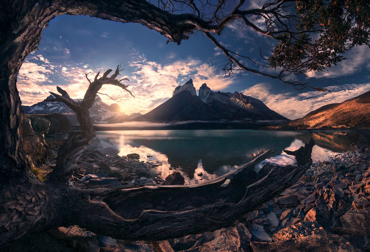 KyleCastiln0's tweet photo. I gotta move my Lucky Us AU somewhere else now 😭 https://t.co/462ymBdpsc